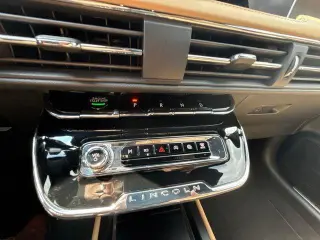 Lincoln Corsair 2023 Reserve 4dr SUV