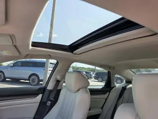 Honda Accord Hybrid 2022 EX-L 4dr Sedan