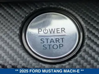 Ford Mustang Mach-E 2025 Select 4dr SUV