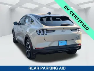 Ford Mustang Mach-E 2025 Select 4dr SUV