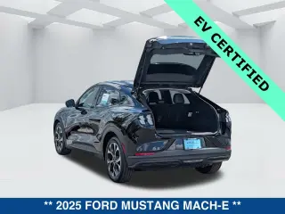 Ford Mustang Mach-E 2025 Select 4dr SUV