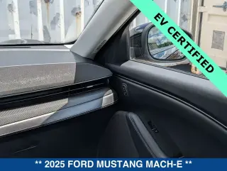 Ford Mustang Mach-E 2025 Select 4dr SUV
