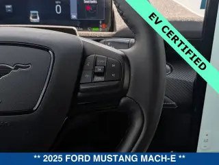 Ford Mustang Mach-E 2025 Select 4dr SUV