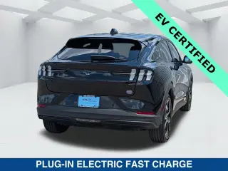 Ford Mustang Mach-E 2025 Select 4dr SUV