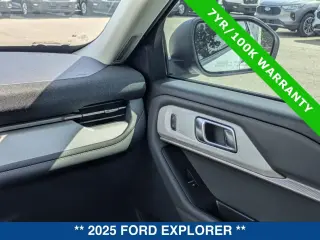 Ford Explorer 2025 Active 4dr SUV