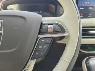 Lincoln Nautilus 2022 AWD Black Label 4dr SUV