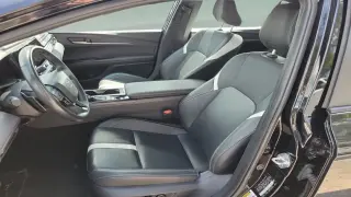 Toyota Camry 2025 SE 4dr Sedan