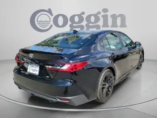 Toyota Camry 2025 SE 4dr Sedan