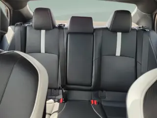 Toyota Camry 2025 SE 4dr Sedan