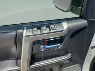 Toyota 4Runner 2017 4x2 SR5 4dr SUV