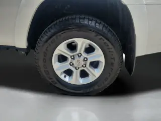 Toyota 4Runner 2017 4x2 SR5 4dr SUV