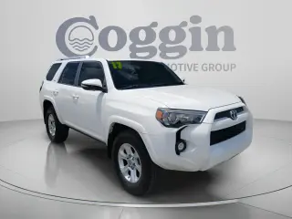 Toyota 4Runner 2017 4x2 SR5 4dr SUV
