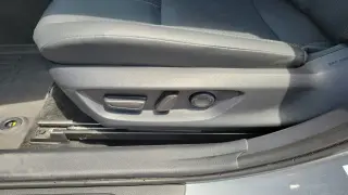 Toyota Camry 2025 SE 4dr Sedan