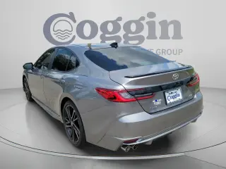 Toyota Camry 2025 SE 4dr Sedan
