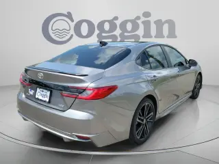 Toyota Camry 2025 SE 4dr Sedan