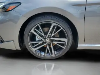 Toyota Camry 2025 SE 4dr Sedan