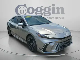 Toyota Camry 2025 SE 4dr Sedan