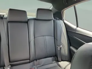 Toyota Camry 2025 SE 4dr Sedan
