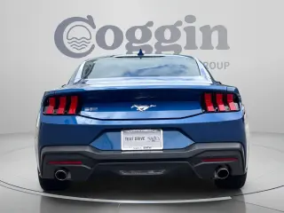 Ford Mustang 2024 EcoBoost 2dr Fastback