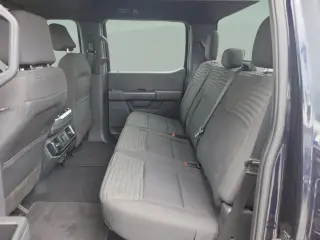Ford F-150 2023 4x2 XL 4dr SuperCrew 5.5 ft. SB