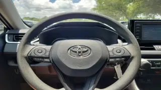 Toyota RAV4 2019 LE 4dr SUV