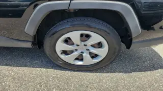 Toyota RAV4 2019 LE 4dr SUV