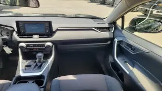 Toyota RAV4 2019 LE 4dr SUV