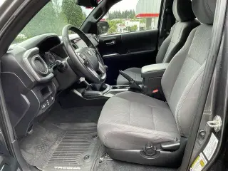 Toyota Tacoma 2016 4x4 SR V6 4dr Double Cab 5.0 ft SB