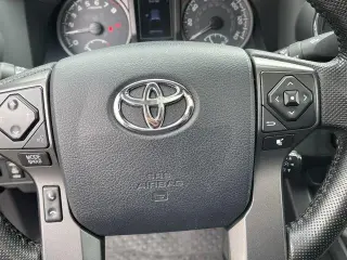 Toyota Tacoma 2016 4x4 SR V6 4dr Double Cab 5.0 ft SB