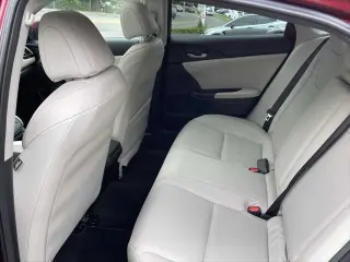 Honda Insight 2022 Touring 4dr Sedan