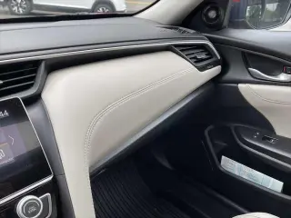 Honda Insight 2022 Touring 4dr Sedan