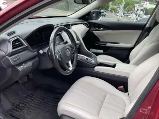 Honda Insight 2022 Touring 4dr Sedan