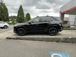 Toyota RAV4 Hybrid 2025 AWD SE 4dr SUV