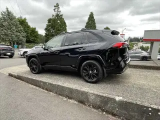 Toyota RAV4 Hybrid 2025 AWD SE 4dr SUV