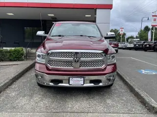 Ram 1500 2017 4x4 Laramie 4dr Quad Cab 6.3 ft. SB Pickup