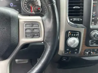 Ram 1500 2017 4x4 Laramie 4dr Quad Cab 6.3 ft. SB Pickup