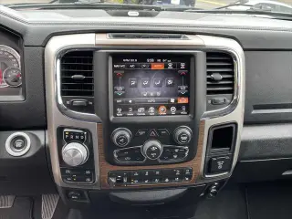 Ram 1500 2017 4x4 Laramie 4dr Quad Cab 6.3 ft. SB Pickup