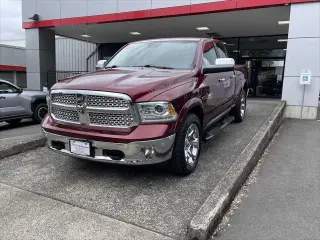 Ram 1500 2017 4x4 Laramie 4dr Quad Cab 6.3 ft. SB Pickup