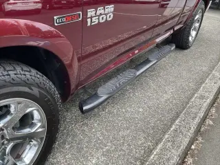Ram 1500 2017 4x4 Laramie 4dr Quad Cab 6.3 ft. SB Pickup
