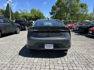 Toyota Prius Plug-in Hybrid 2025 SE 4dr Hatchback