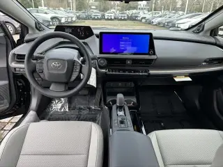 Toyota Prius 2024 AWD Limited 4dr Hatchback