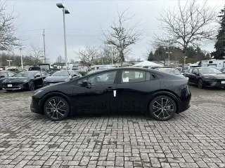 Toyota Prius 2024 AWD Limited 4dr Hatchback