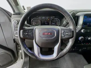 GMC Sierra 1500 2020 4x4 SLE 4dr Crew Cab 5.8 ft. SB