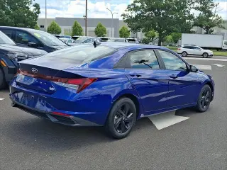 Hyundai ELANTRA 2023 SEL 4dr Sedan