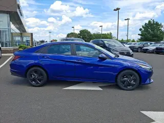 Hyundai ELANTRA 2023 SEL 4dr Sedan