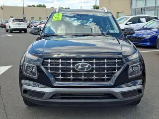 Hyundai VENUE 2023 SEL 4dr Crossover