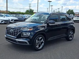 Hyundai VENUE 2023 SEL 4dr Crossover