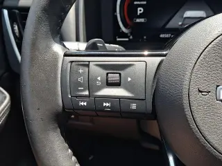 Nissan Rogue 2022 AWD Platinum 4dr Crossover