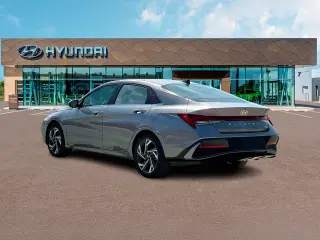 Hyundai ELANTRA Hybrid 2025 Limited 4dr Sedan