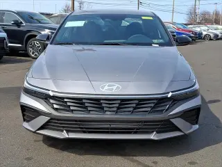 Hyundai ELANTRA 2025 SEL Sport 4dr Sedan